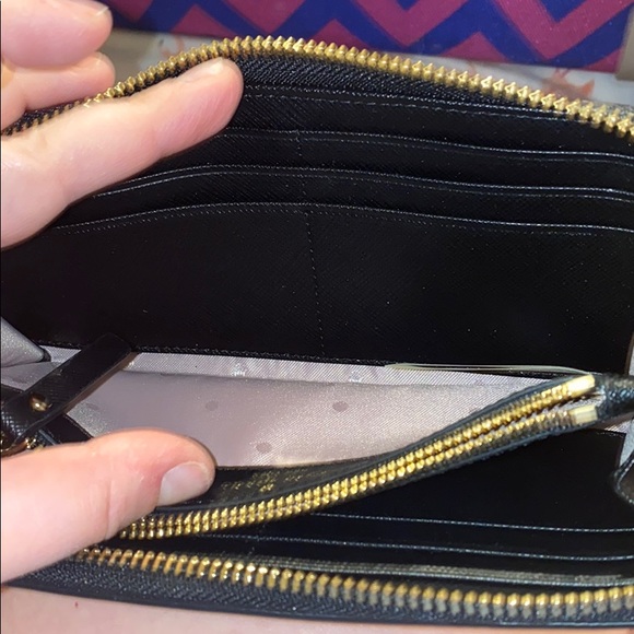 Kate Spade Wallet - Picture 6 of 8